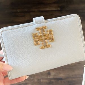 Tory Burch Wallet Wristlet